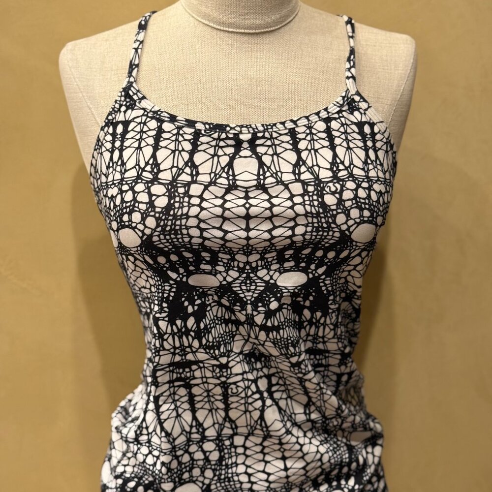 Lululemon Black & White Patterned Tank Top, Size 6